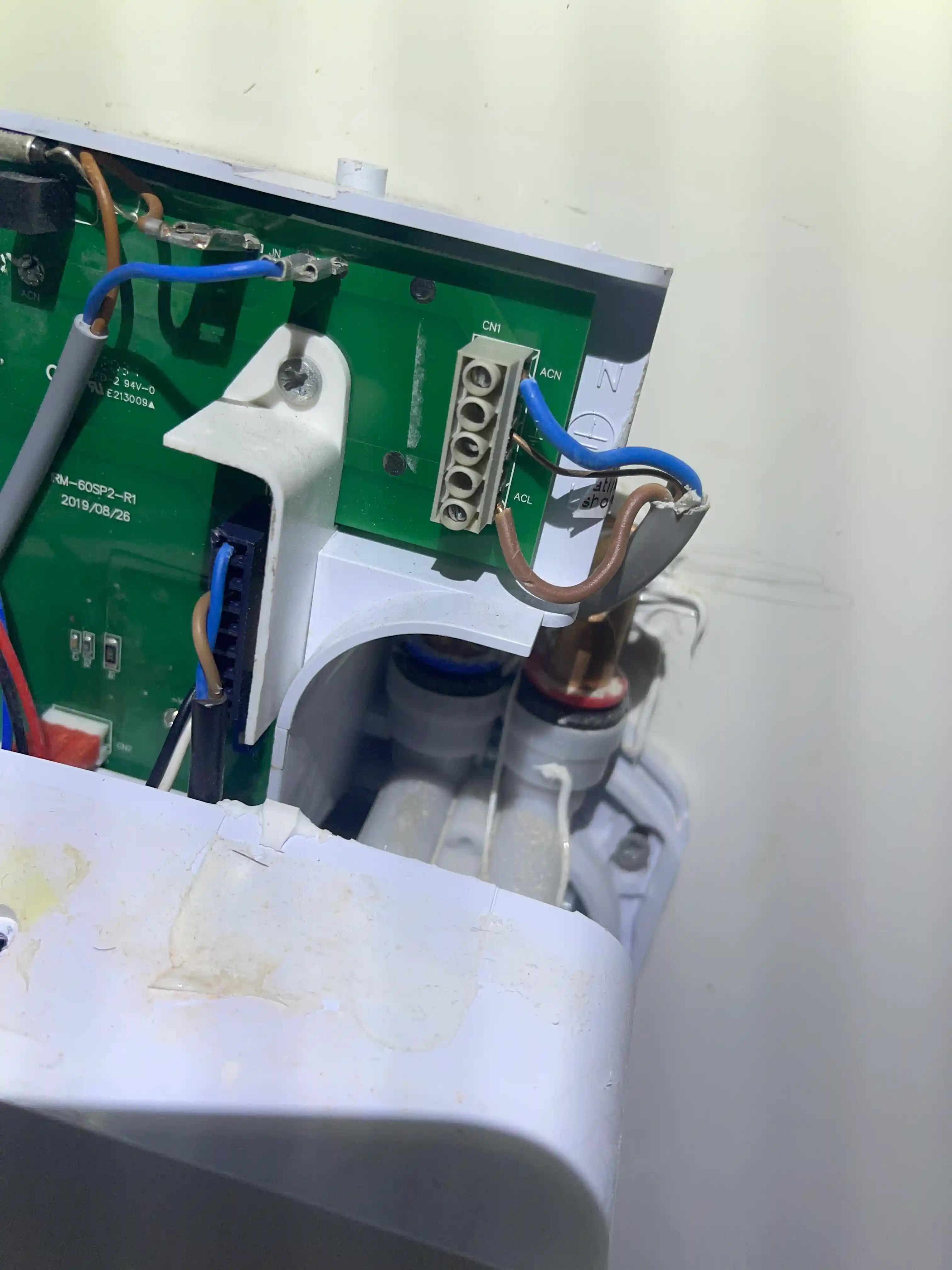 24 Hours Emergency Electrician near Pinner